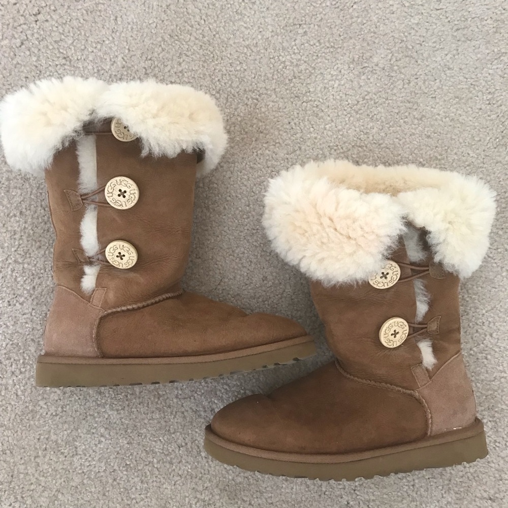 Ugg Bailey Boot - Size 7